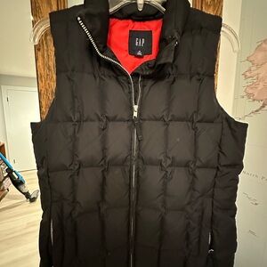 GAP Black Quilted Puffer Vest - XS